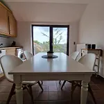 Apartment 98qm Im Villenviertel - Voll Ausgestattet Mit Balkon Und Kamin - Wlan Gratis *