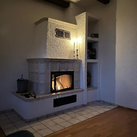 Apartment 98qm Im Villenviertel - Voll Ausgestattet Mit Balkon Und Kamin - Wlan Gratis Wilhelmshaven