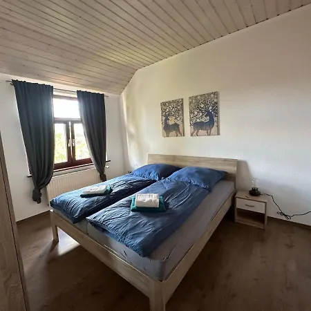 98qm Im Villenviertel - Voll Ausgestattet Mit Balkon Und Kamin - Wlan Gratis Apartment Wilhelmshaven