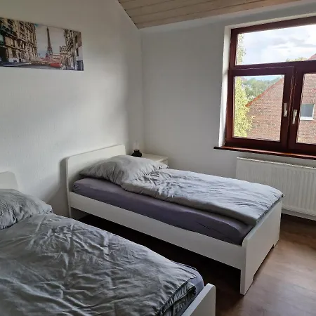 98qm Im Villenviertel - Voll Ausgestattet Mit Balkon Und Kamin - Wlan Gratis