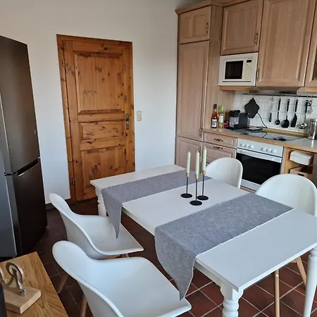98qm Im Villenviertel - Voll Ausgestattet Mit Balkon Und Kamin - Wlan Gratis * Wilhelmshaven