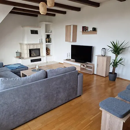 98qm Im Villenviertel - Voll Ausgestattet Mit Balkon Und Kamin - Wlan Gratis Wilhelmshaven