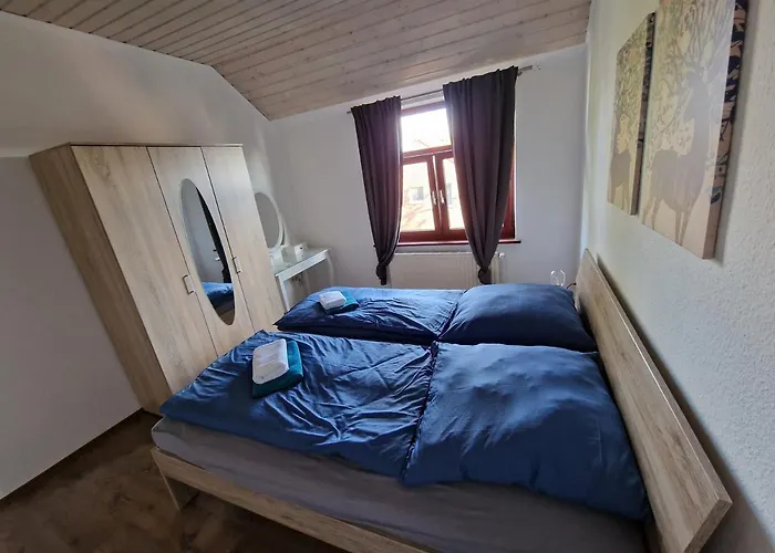 98qm Im Villenviertel - Voll Ausgestattet Mit Balkon Und Kamin - Wlan Gratis Daire Wilhelmshaven