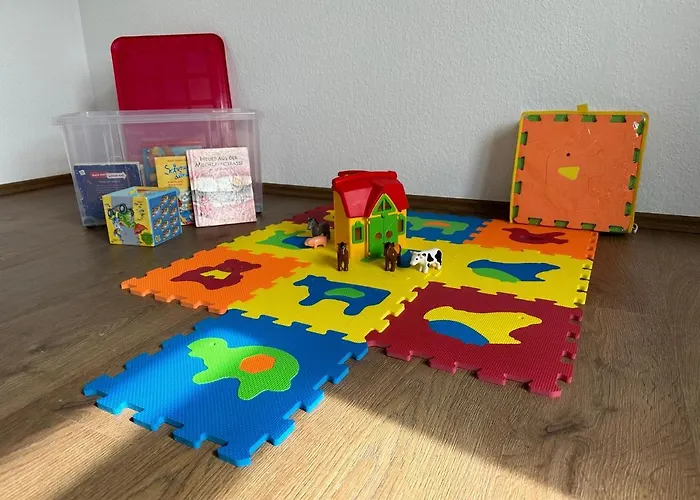 98qm Im Villenviertel - Voll Ausgestattet Mit Balkon Und Kamin - Wlan Gratis Daire