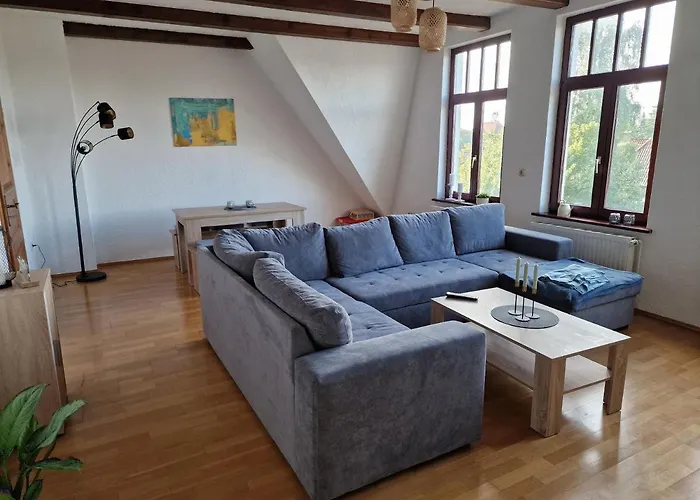 98qm Im Villenviertel - Voll Ausgestattet Mit Balkon Und Kamin - Wlan Gratis * Wilhelmshaven