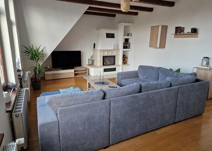 Lejlighed 98qm Im Villenviertel - Voll Ausgestattet Mit Balkon Und Kamin - Wlan Gratis