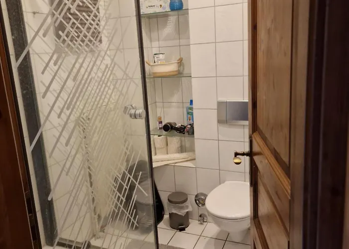 98qm Im Villenviertel - Voll Ausgestattet Mit Balkon Und Kamin - Wlan Gratis Lejlighed Wilhelmshaven