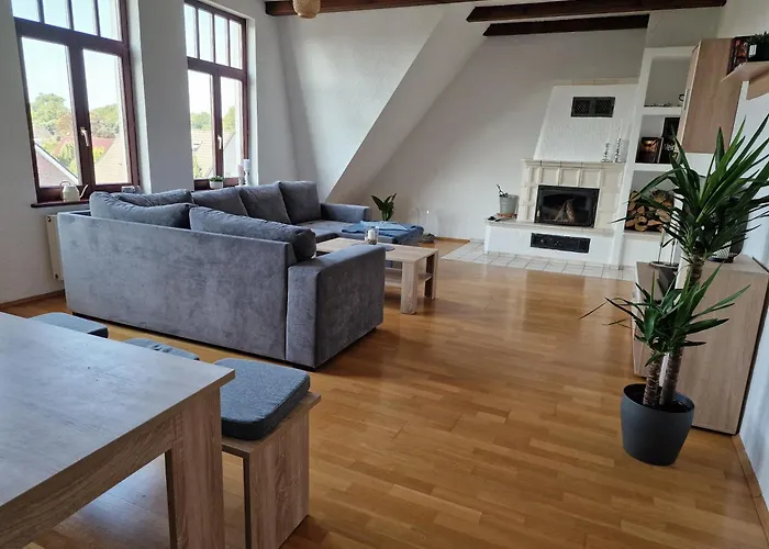 98qm Im Villenviertel - Voll Ausgestattet Mit Balkon Und Kamin - Wlan Gratis Wilhelmshaven